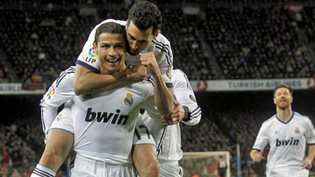 Ronaldo și Varzelona!** Real se califică în finala Cupei Regelui după ce a spulberat-o pe Barcelona