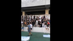 Atmosfera fantastică pe Cluj Arena, înaintea meciului cu ASU Poli Timișoara! Fanii au ignorat pericolul pandemiei de coronavirus: „Ne-a fost dor de voi” | VIDEO