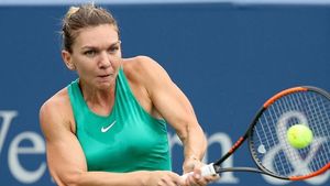 Simona Halep, prima reacție după ce s-a calificat în turul 2 la Australian Open. Secretul victoriei cu Brady + O problemă medicală: "Mă doare încheietura"
