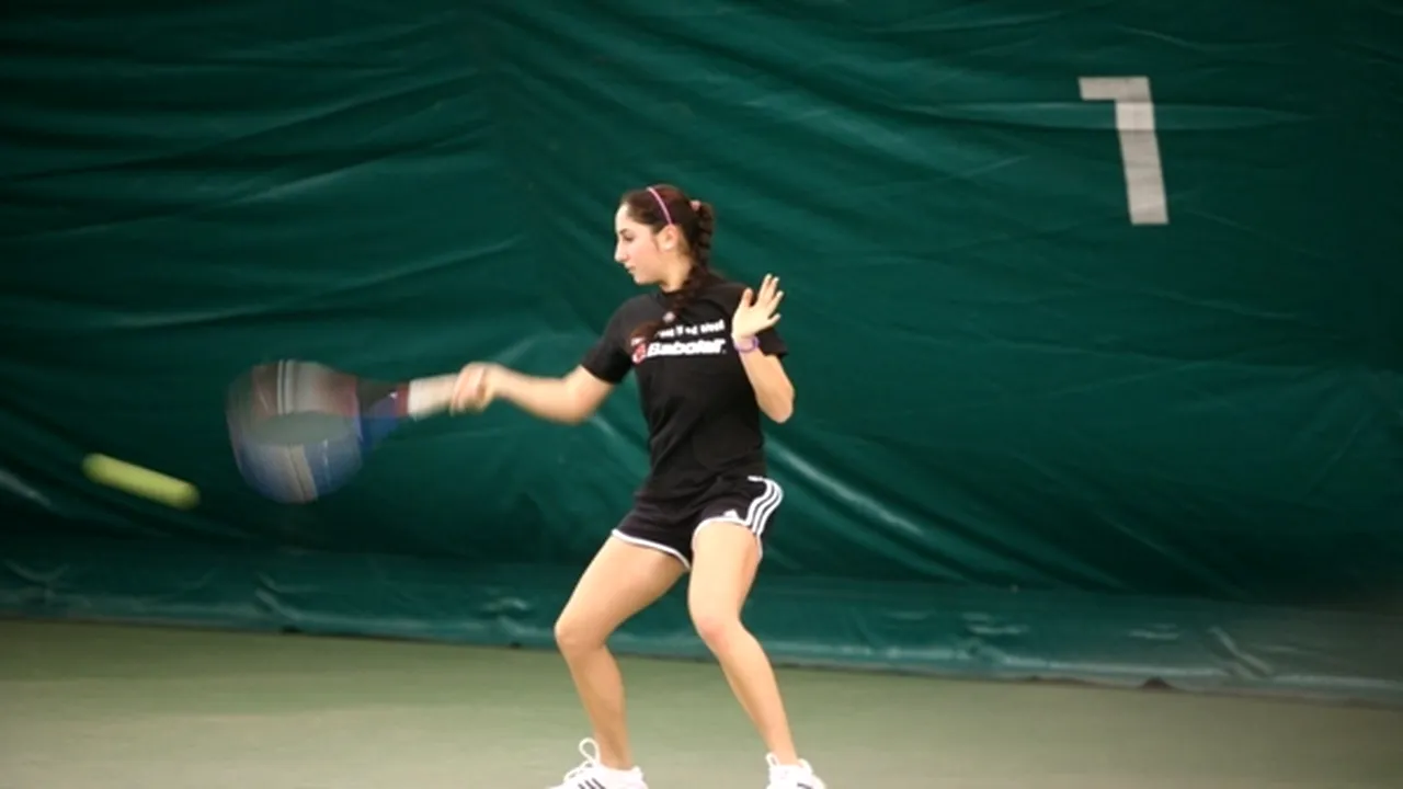 Cristina Dinu a ratat calificarea** în turul trei la Roland Garros