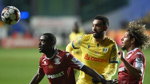 Billel Omrani, la un pas de un transfer surprinzător. La 6 luni după ce Gigi Becali l-a dat afară și Petrolul a decis același lucru: cu cine negociază