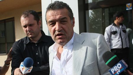 Becali: "Lui Taher îi e frică de Mircea Sandu"