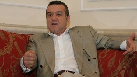 Becali: "Antrenorul e angajatul meu și trebuie să facă ce vreau"