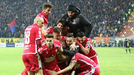 LIVE BLOG | Dinamo - FCSB 2-1. "Câinii" au dat cu "Seen" ✔️, Andrei Sin! Victorie impresionantă pentru dinamoviști în Derby de România! | VIDEO