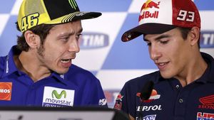 A venit și replica lui Marquez pentru Rossi: "A avut și el 25 de ani cândva, își aduce aminte cum era". Spaniolul spune că își reproșează un alt contact din timpul cursei

