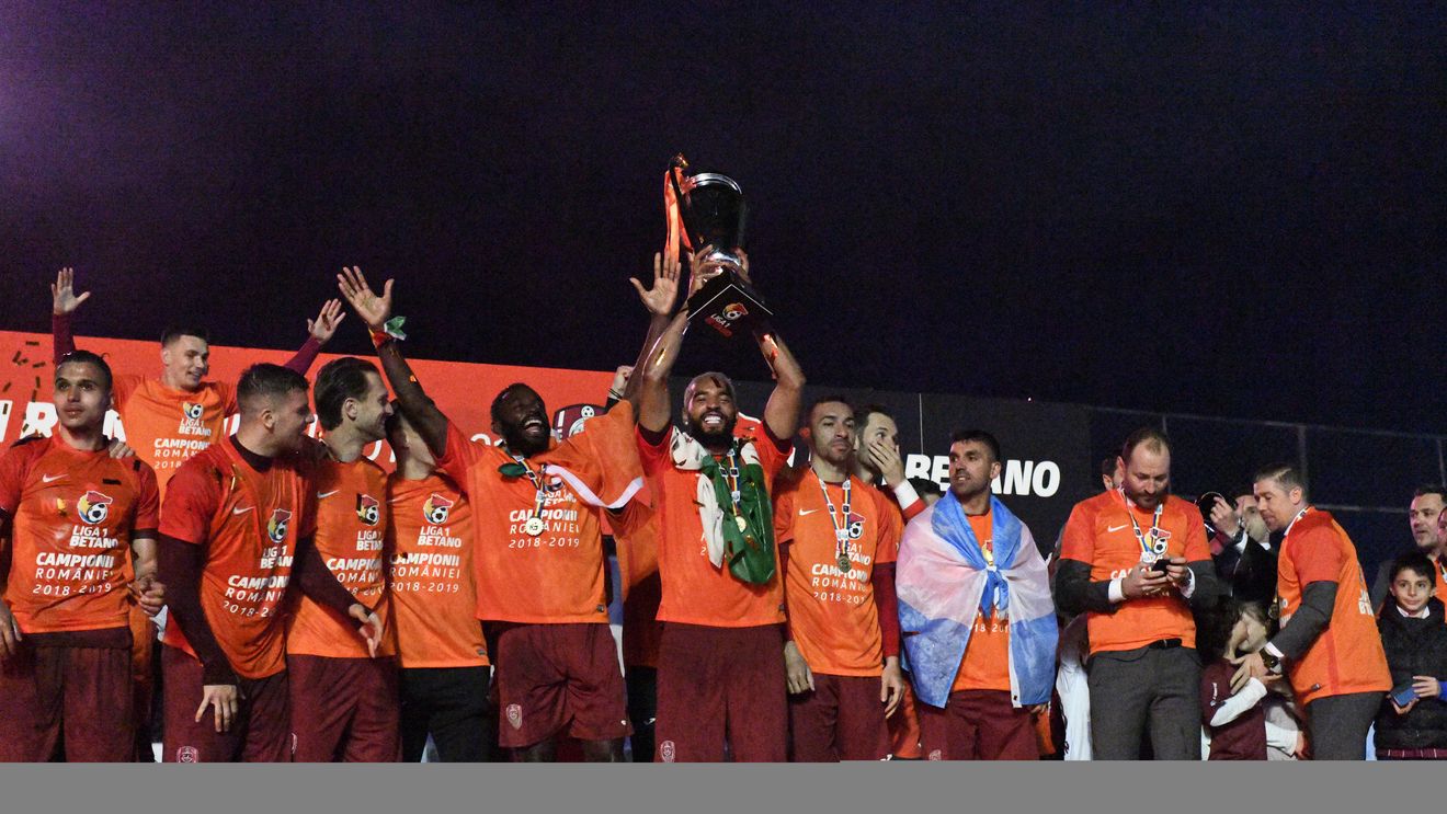 CFR s-a împăcat cu gândul că pierde un titular: "Îi dorim mult succes în continuare". Alți doi fotbaliști, pe picior de plecare