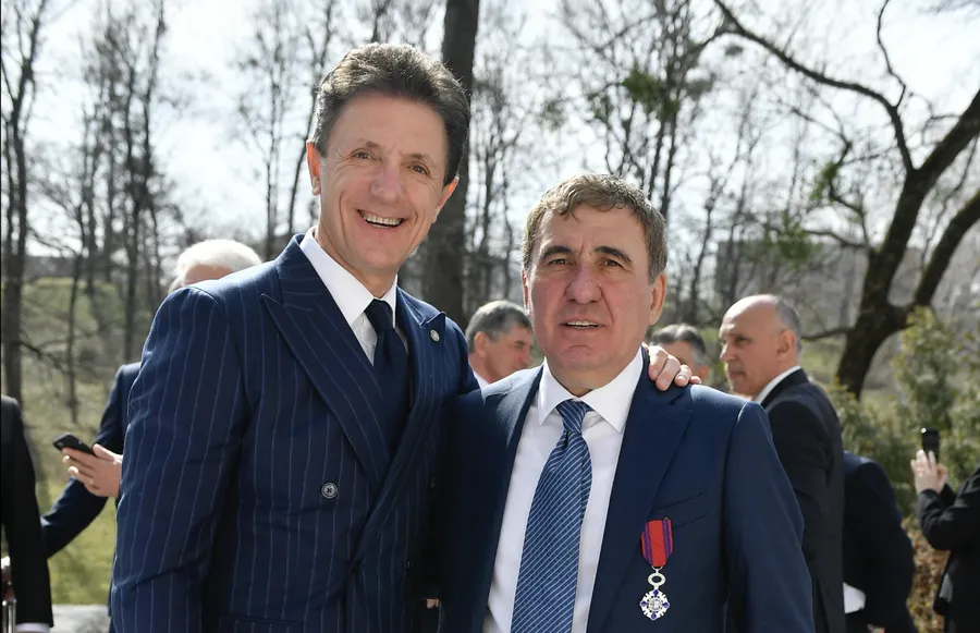 Se pregătește plecarea lui Gică Hagi de la Farul? Anunțul lui Gică Popescu: „Are oferte!”