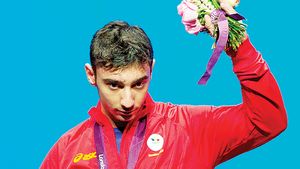 Martin, premiat de Florian Walter: apartament de 120.000 de euro, lângă "Prințul" Cristea