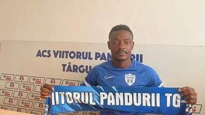 Se întâmplă în România! Un club și-a cedat golgheterul în schimbul a două containere metalice și se mândrește cu tranzacția efectuată