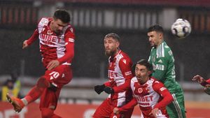 Un alt jucător părăsește „groapa”. Fotbalistul spune că Dinamo a rămas fără bani: „Ei ar dori să renunț la tot salariul”