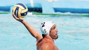 Poloistul Cosmin Radu s-a transferat la Mladost Zagreb!** "M-au convins că joacă în Liga Adriatică"