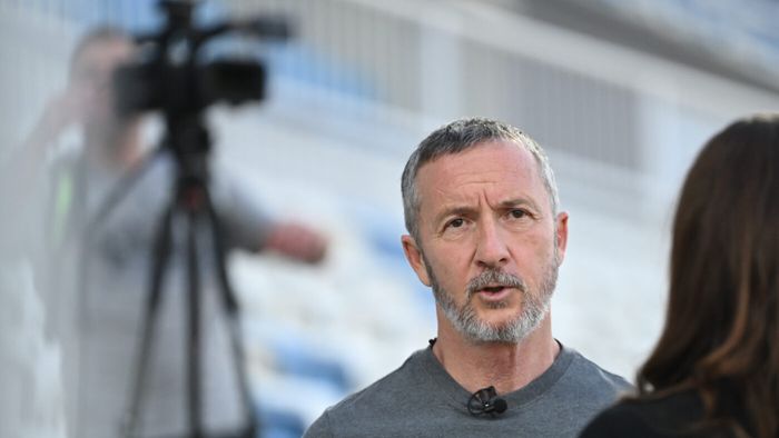 Prima reacție a impresarului fotbalistului pe care Meme Stoica i l-a propus lui Gigi Becali pentru transferul la FCSB