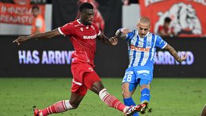 Scandal cu transferul de la Dinamo. A venit oferta, clubul a acceptat, dar Homawoo a luat o decizie de neînțeles