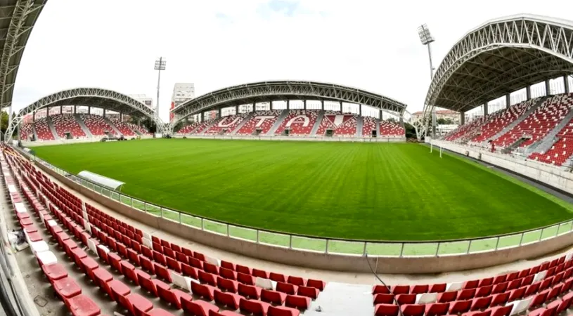 Vestea excelentă pe care o așteptau jucătorii lui UTA! Când au primit „verde” să debuteze pe noul stadion