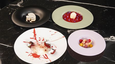 „Mă bucur că s-a închis! Doar o șarlatanie cu prețuri umflate”. A falimentat restaurantul celebrului fotbalist, care era condus de un chef cunoscut de la TV, din cauza datoriilor de peste 1.200.000 de euro