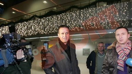 Ronny Levy a semnat azi cu Unirea**