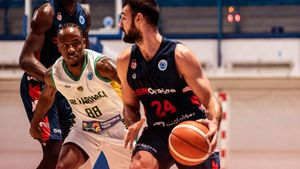 CSM Oradea bifează o cifră fabuloasă în baschetul masculin! Victorie dramatică în Cipru