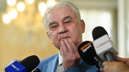 Anghel Iordănescu, pus la punct după declarația despre conflictul FCSB - CSA Steaua: „Nu are curaj să spună două vorbe”