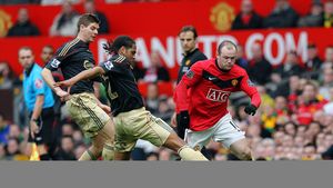 VIDEO** Rooney, 12 goluri în 9 meciuri! United anulează reușita lui Torres și revine pe primul loc