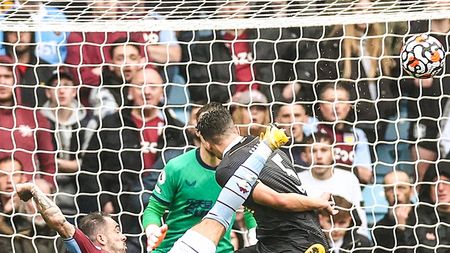 Gol fabulos marcat în Premier League! Danny Ings a reușit o „foarfecă” de mare efect | VIDEO