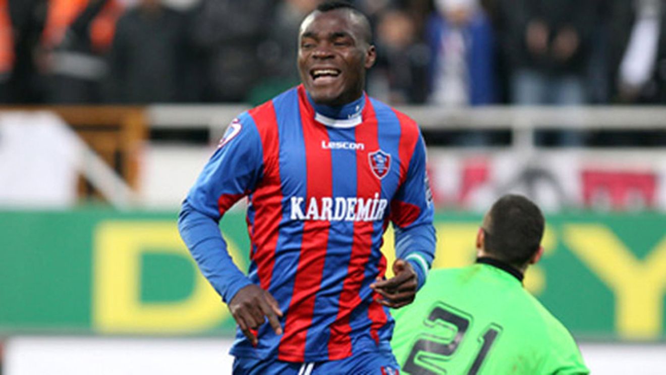 Emenike a fost achitat în procesul legat de scandalul meciurilor trucate din Turcia