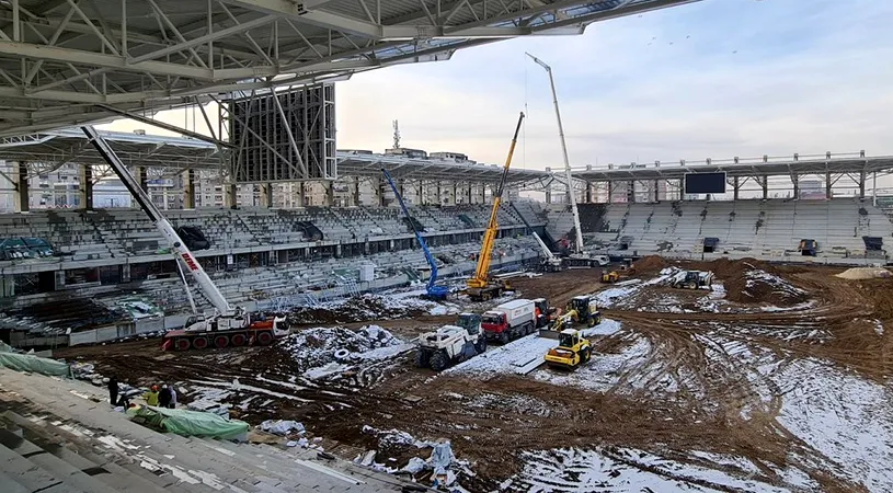 FOTO | Progrese la noul stadion al Rapidului: tabelele de la peluzele Nord și Sud au fost montate. Imagini noi de pe șantierul din Giulești