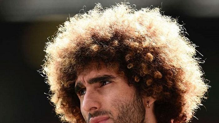 FOTO | Fellaini a renunțat la freza care l-a făcut celebru. Cum arată acum și reacția prin care Dries Mertens a spus totul :)