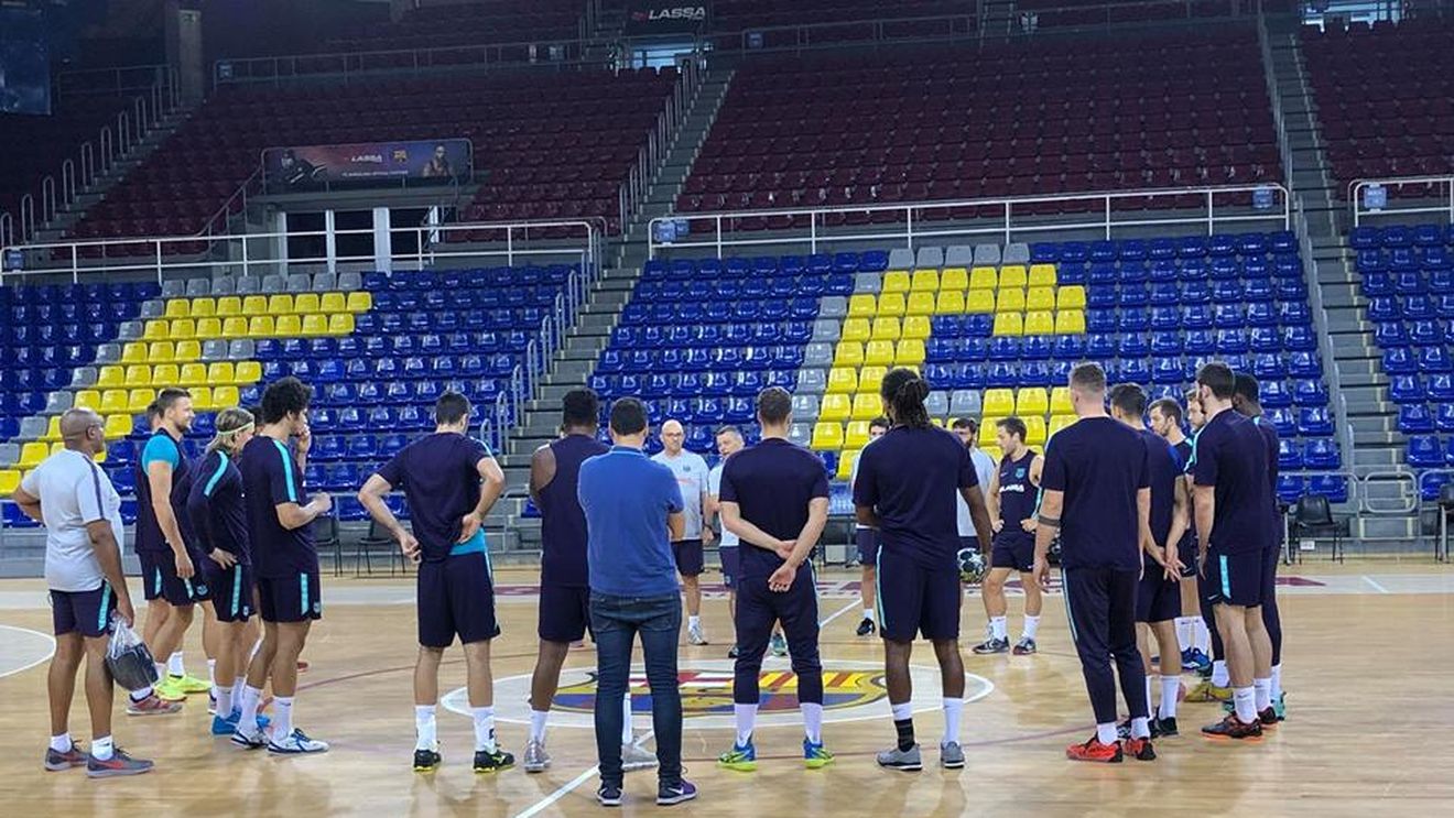 Jurnalul unei dimineți la FC Barcelona. "Cu siguranță, răspunsul în România ar fi fost de ce atât de dimineață, putem și la ora 11:00". Românul care gândește deja ca un profesionist