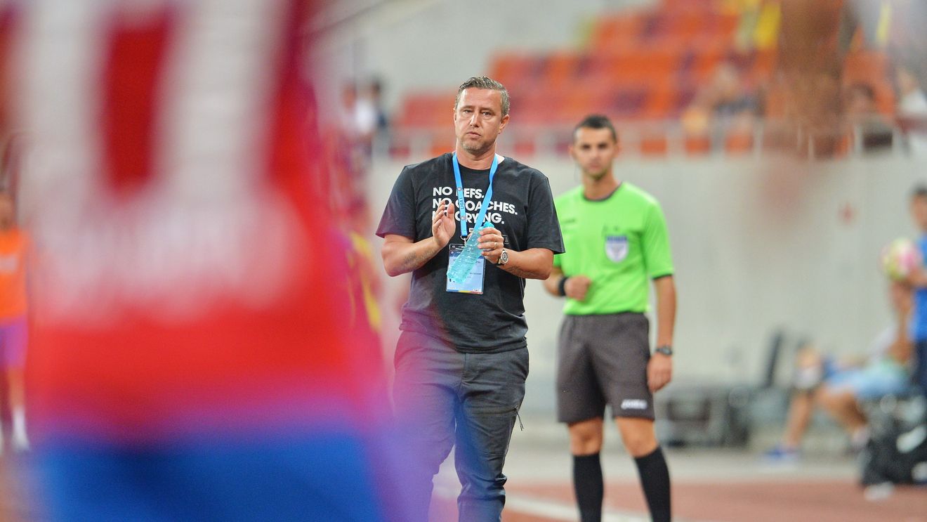 "Cred că puteam închide meciul mai repede". Reacția lui Reghecampf după ce Steaua a ajuns la 12 puncte în fața Astrei. Ce a spus despre conflictul din finalul meciului
