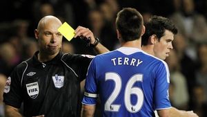 Sunt perfecți!** Arbitrii din Premier League au o rată de "succes" ireală: iau o decizie la fiecare 12 secunde și nu greșesc în 92% din cazuri