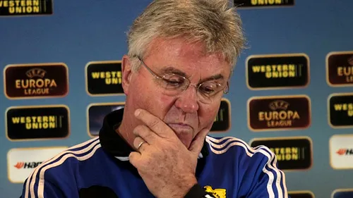 Guus Hiddink și Chelsea au doborât un record vechi de 22 de ani în prima ligă engleză de fotbal