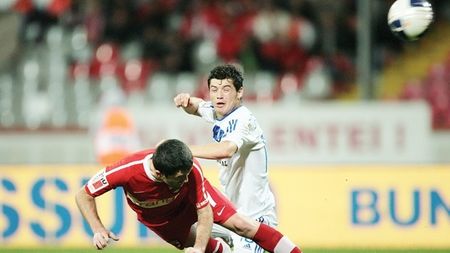 "Câinii" se fac neam de piatră!** Vezi ce alți olteni vor veni din vară la Dinamo