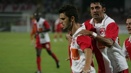 "Câinii" au ars Gazul