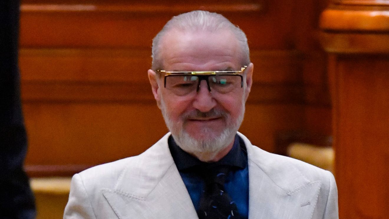 Gigi Becali vrea 44.000.000 de euro pentru transferul lui, iar acum Mitică Dragomir a dat verdictul: „Nici Roberto Carlos n-avea frecvența lui!”