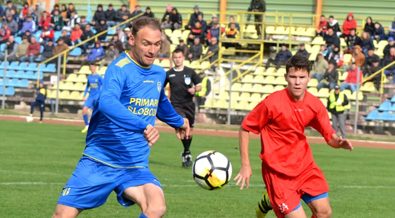 Nelu Bucă, one-man show cu ASA Târgu Mureș. A marcat patru goluri într-un sfert de oră și și-a dus clubul în optimile Cupei.** Ambele echipe au jucat cu 