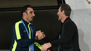 Prima decizie luată după Hermannstadt - FCSB 2-0. Finanțatorul echipei a hotărât ce se întâmplă imediat cu contractul antrenorului. EXCLUSIV