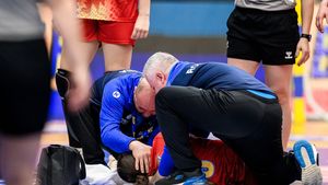 Sorina Grozav rupe tăcerea după ce s-a prăbușit pe teren la meciul României și a trăit momente de coșmar: „Foarte multă agitație în jurul meu! N-au putut să ia legătura cu mine!”. EXCLUSIV