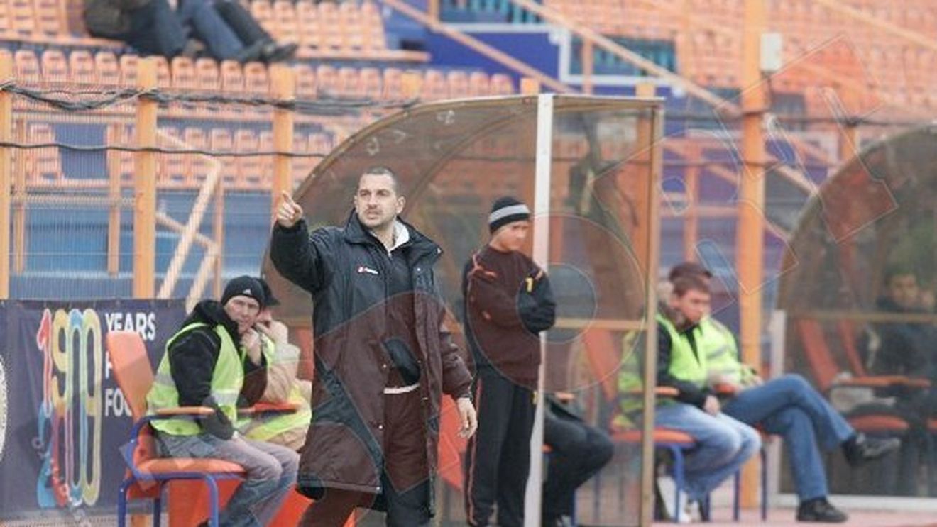 Enache: "Ne bucură mai mult că n-au luat adversarii trei puncte decât că am obținut noi unul" :)