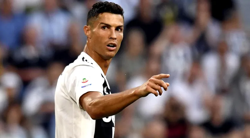 Cadou inedit primit de Cristiano Ronaldo. Ce i-a dăruit un coleg de la Juventus | FOTO 