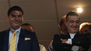Împărțeală frățească între granzii Ligii I!** Vezi cum au hotărât Becali și Borcea soarta lui Găman și Bărboianu!