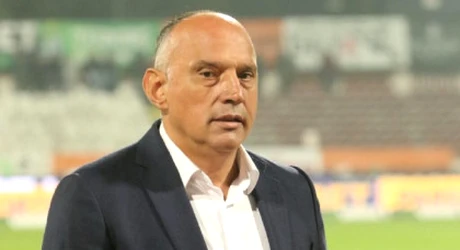 Mi-a luat asta tot! Fostul milionar român şi-a pierdut toată averea şi a ajuns să locuiască la Florin Prunea!