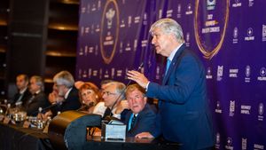 Sfat de la portughezul șef în motociclism, mare fan Laszlo Boloni și Marius Niculae! „Și voi puteți forma un Valentino Rossi” | SPECIAL