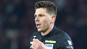 Marian Barbu, făcut praf de fostul său coleg de breaslă, Marius Avram: „Foarte grav! Este vorba despre înțelegerea fotbalului într-un mod defectuos” | VIDEO EXCLUSIV ProSport Live