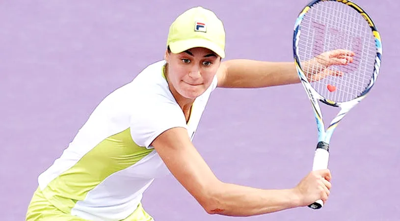 Monica Niculescu o va întâlni pe Olga Puchkova în finala de la Florianopolis. Rusoaica a eliminat-o pe Venus Williams