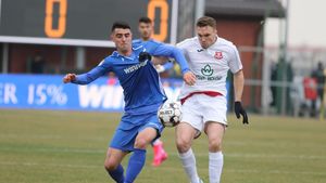 Alex Pașcanu, dezamăgit de mulți dintre fotbaliștii din Liga 1: „La fiecare contact se tăvălesc și cer fault. Nu e benefic fotbalului" | INTERVIU