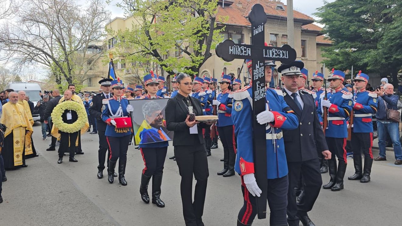 Marele absent de la funeraliile lui Mircea Lucescu. Multă lume s-a întrebat de ce nu a venit