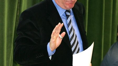 Dragomir îi apără pe "câini": "Cine nu bea, nu e fotbalist!"