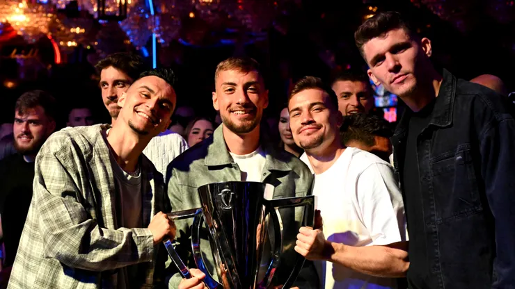 Fanii FCSB s-au revoltat împotriva tiktokerilor Târnovanu și Olaru: „Nu vă e rușine să stați pe TikTok după asemenea meci?”