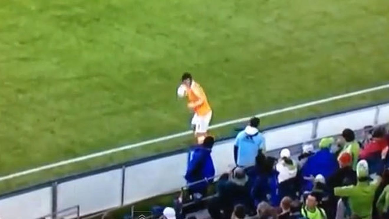 VIDEO REVOLTĂ‚TOR** Un jucător l-a făcut "gay" pe un copil de mingi! Cum a reacționat după ce a realizat ce a făcut