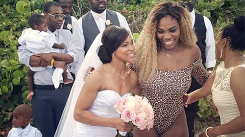 Serena Williams a apărut în costum de baie la o nuntă